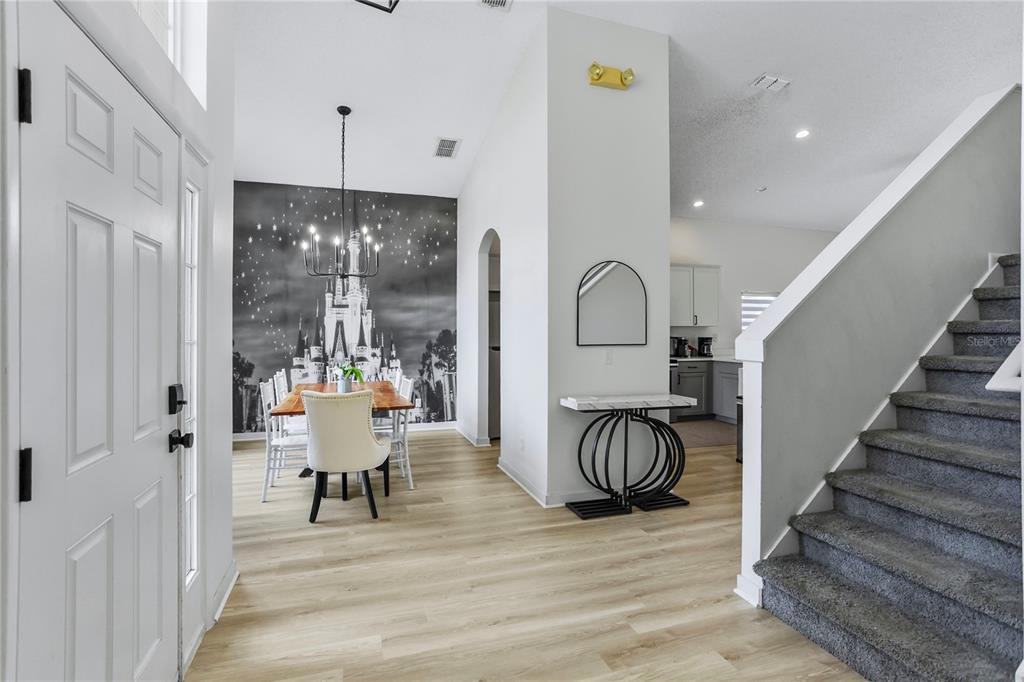 186 NAZHA DRIVE gallery image #9