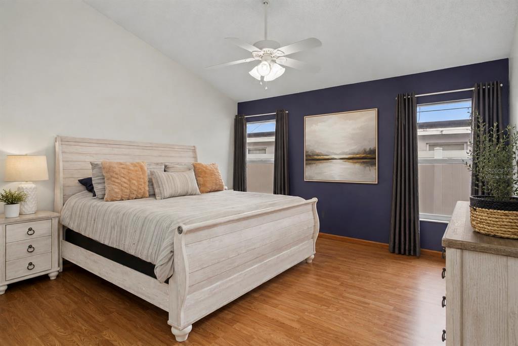 726 ROCHESTER LOOP gallery image #9