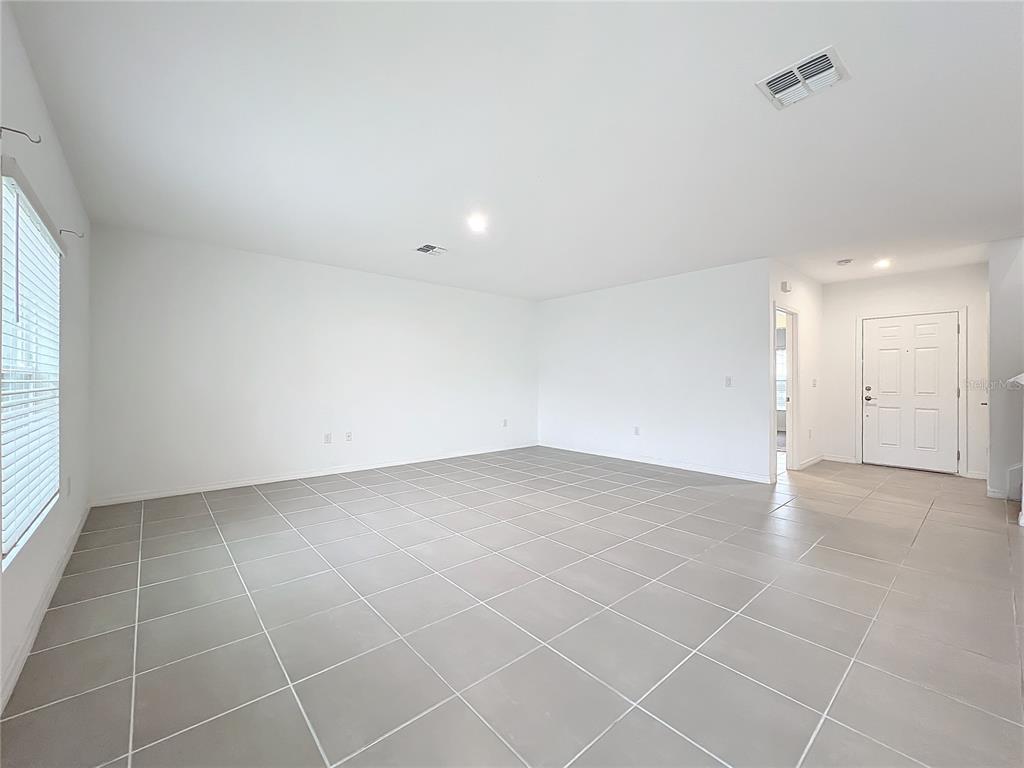 5627 COSTA BLANCA WAY gallery image #11