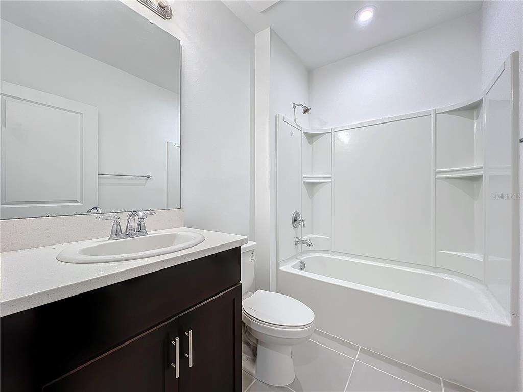 5627 COSTA BLANCA WAY gallery image #17