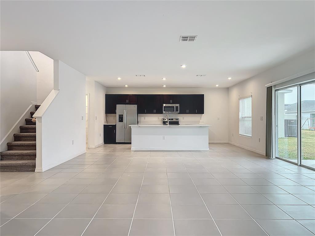 5627 COSTA BLANCA WAY gallery image #9