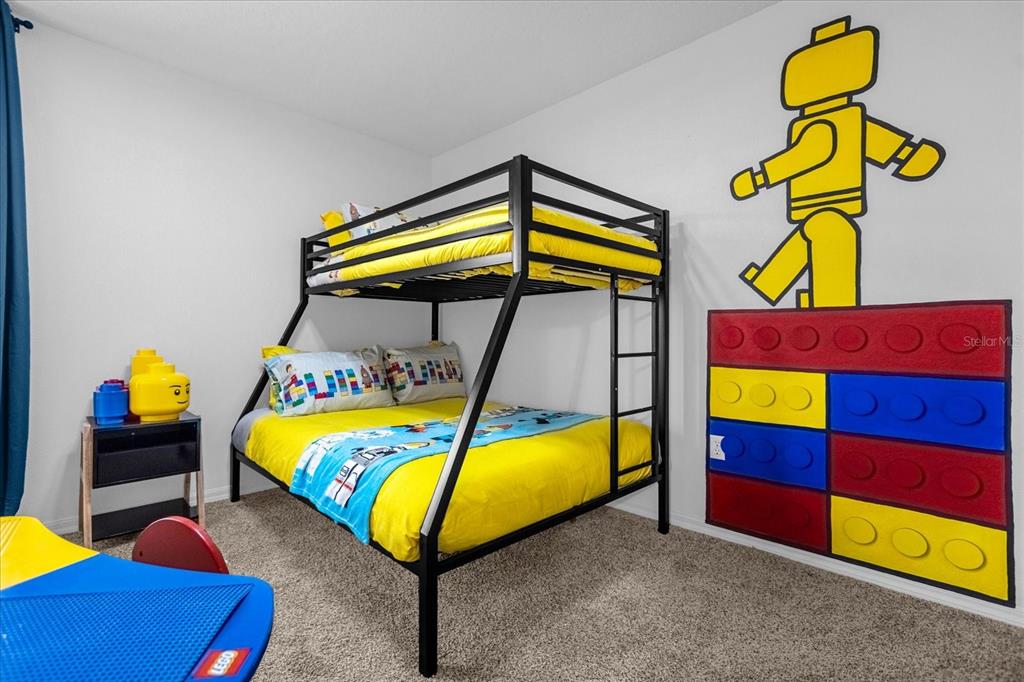 638 CASSIA DRIVE gallery image #22