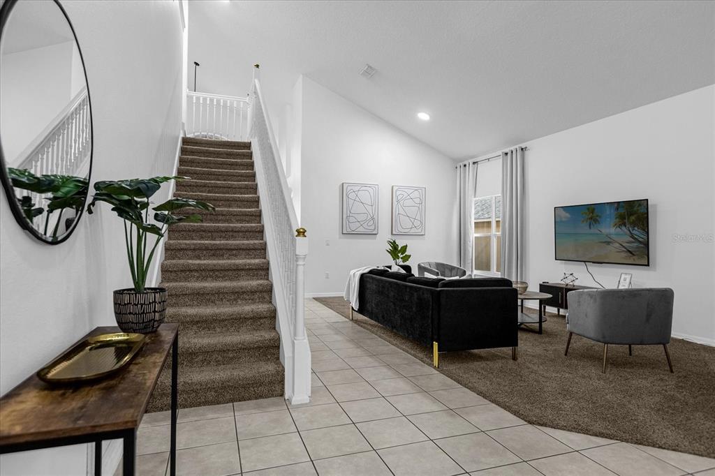 638 CASSIA DRIVE gallery image #7