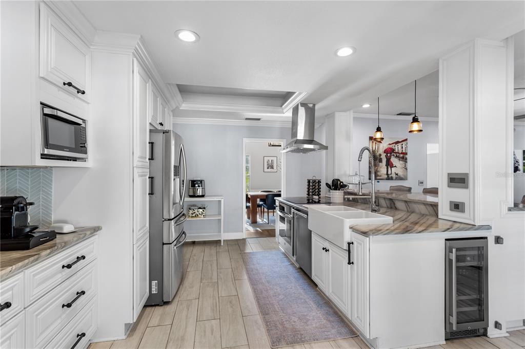 9237 MCDAVID COURT gallery image #11