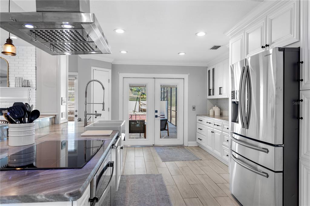 9237 MCDAVID COURT gallery image #12