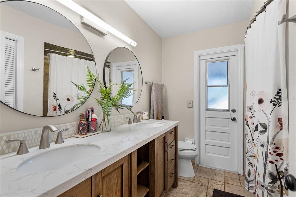 9237 MCDAVID COURT gallery image #19
