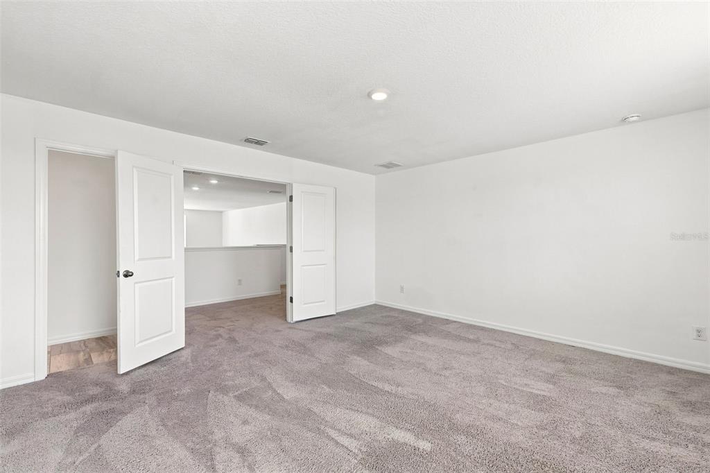 2251 DERWENT DRIVE gallery image #24