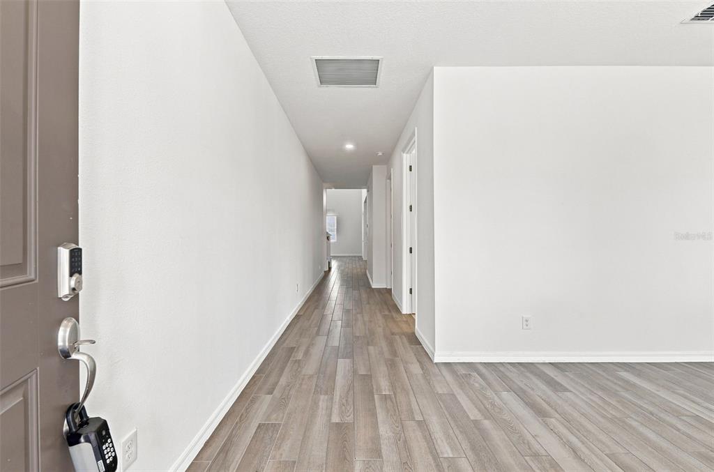 2251 DERWENT DRIVE gallery image #4