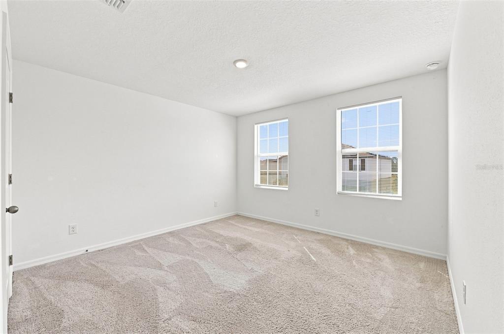 2251 DERWENT DRIVE gallery image #40