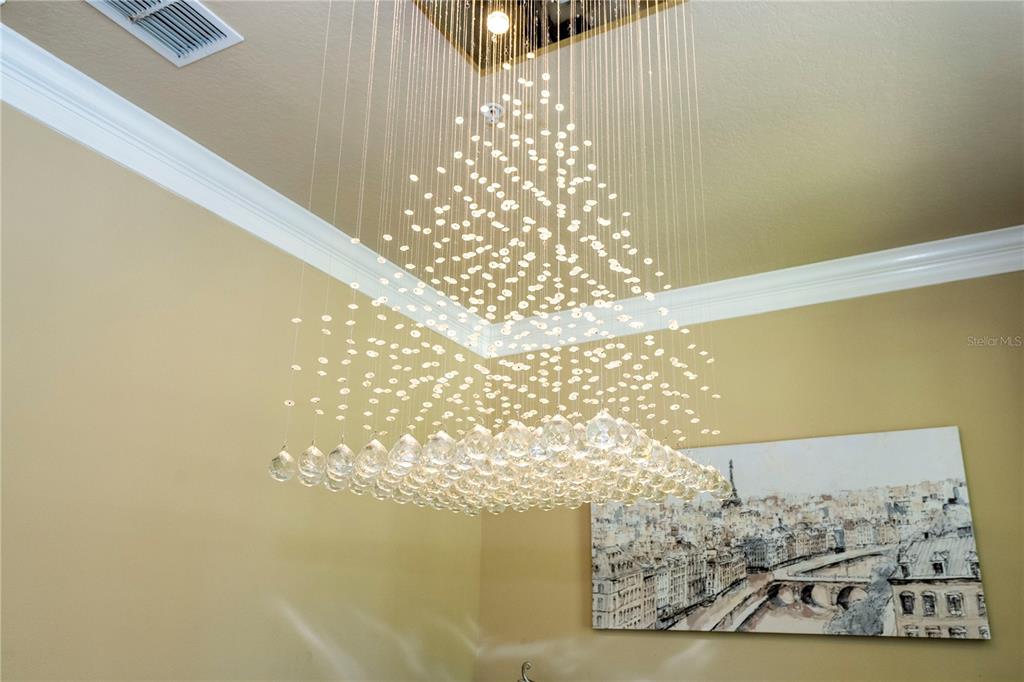 1555 HANKS AVENUE gallery image #30