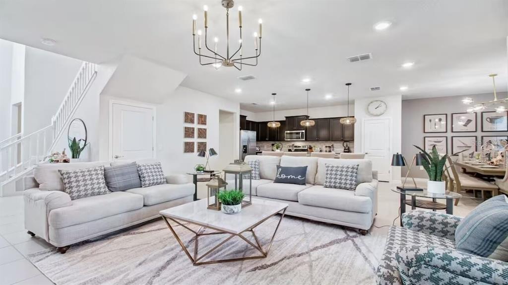 2317 LELANI CIRCLE gallery image #9