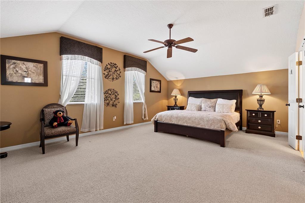 358 LAKE DAVENPORT CIRCLE gallery image #15