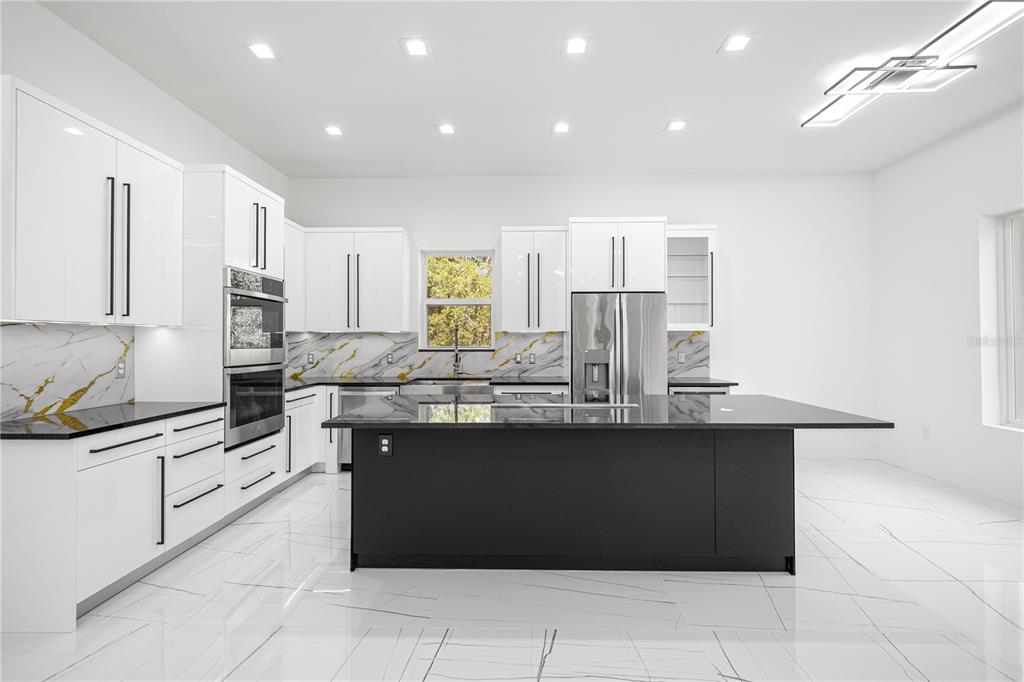 6877 SW 131ST CIRCLE gallery image #16