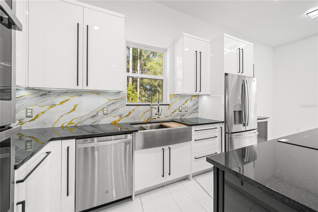 6877 SW 131ST CIRCLE gallery image #19