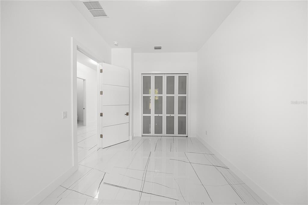 6877 SW 131ST CIRCLE gallery image #7