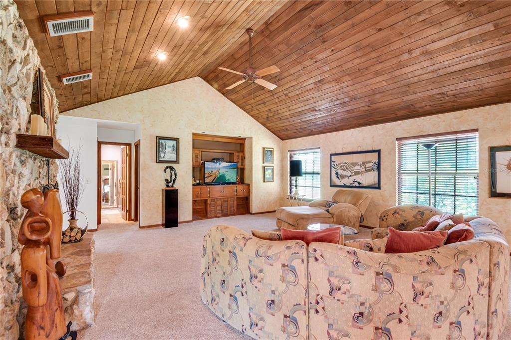 3555 SW 24TH AVENUE ROAD gallery image #33
