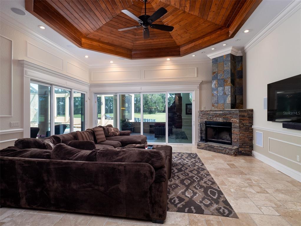 6853 NW 12TH STREET gallery image #12