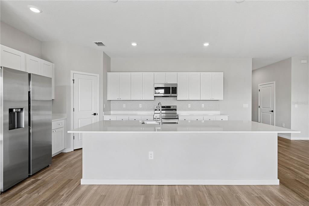 4480 NW 37TH STREET ROAD gallery image #4
