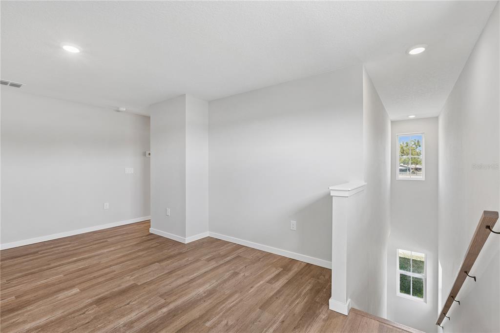 4480 NW 37TH STREET ROAD gallery image #7