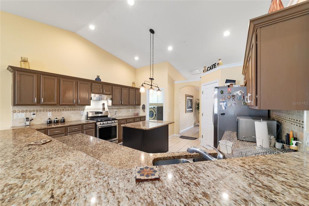 3465 SE 54TH AVENUE gallery image #13