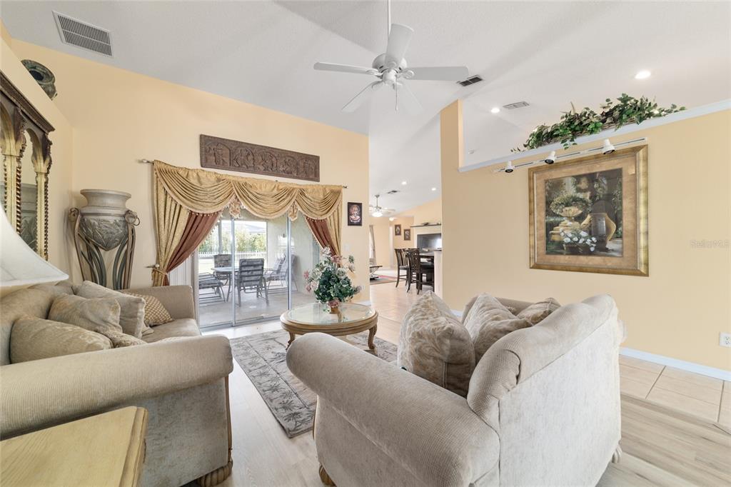3465 SE 54TH AVENUE gallery image #20