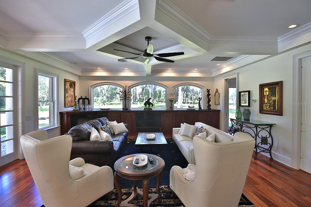 1401 SE 91ST PLACE gallery image #11