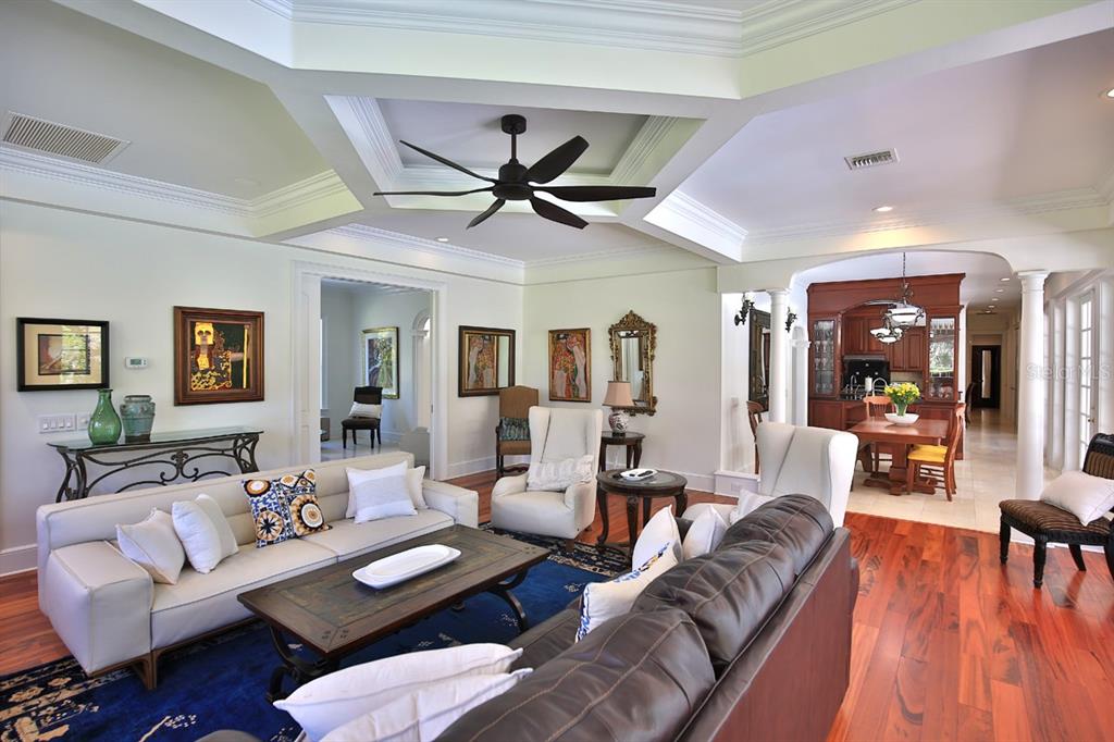 1401 SE 91ST PLACE gallery image #13