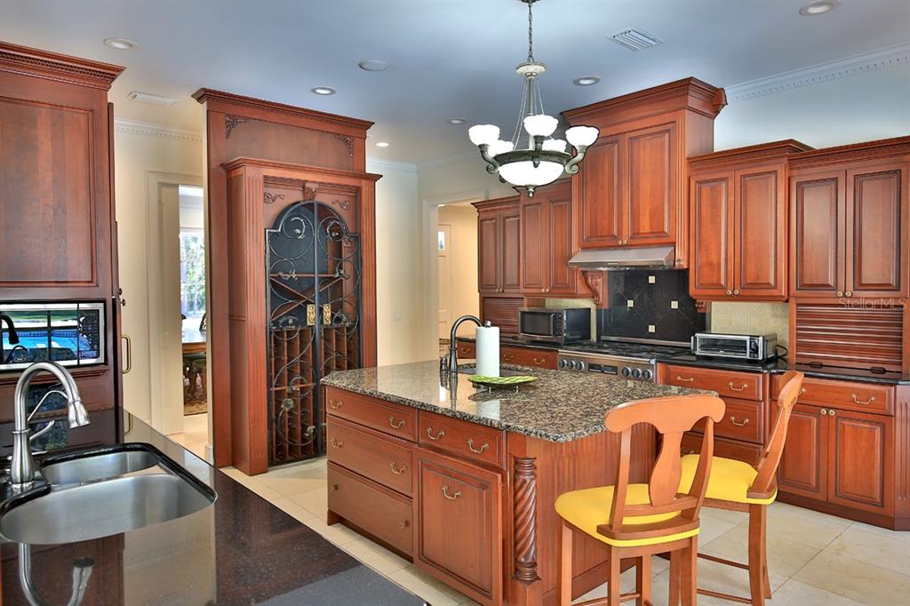1401 SE 91ST PLACE gallery image #20