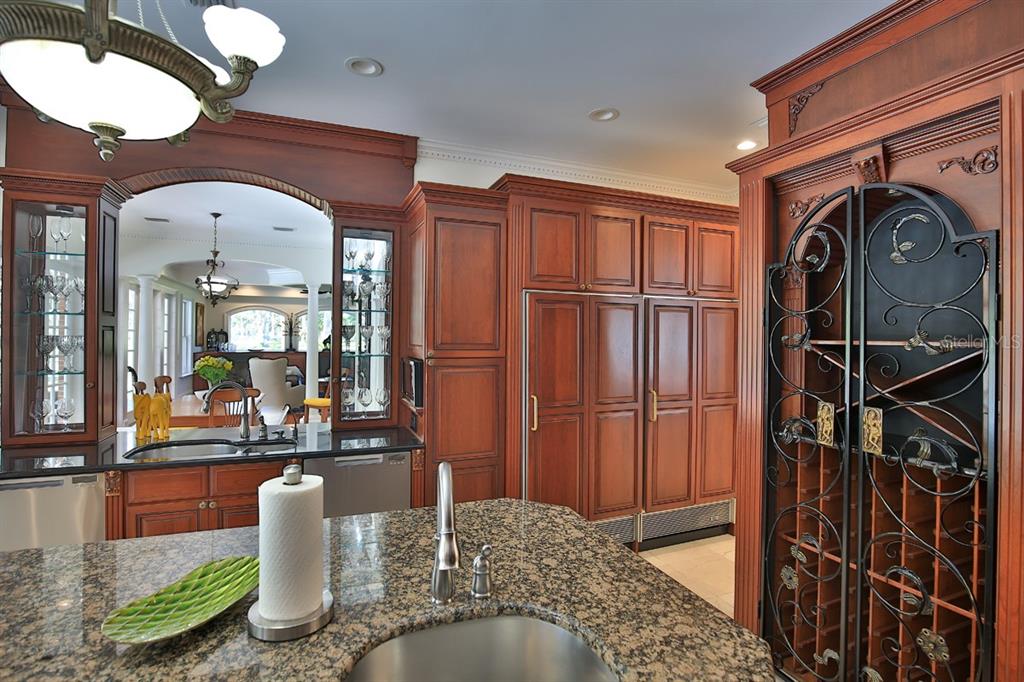 1401 SE 91ST PLACE gallery image #24