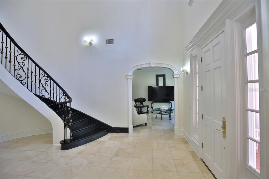 1401 SE 91ST PLACE gallery image #7