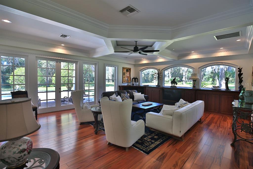 1401 SE 91ST PLACE gallery image #9