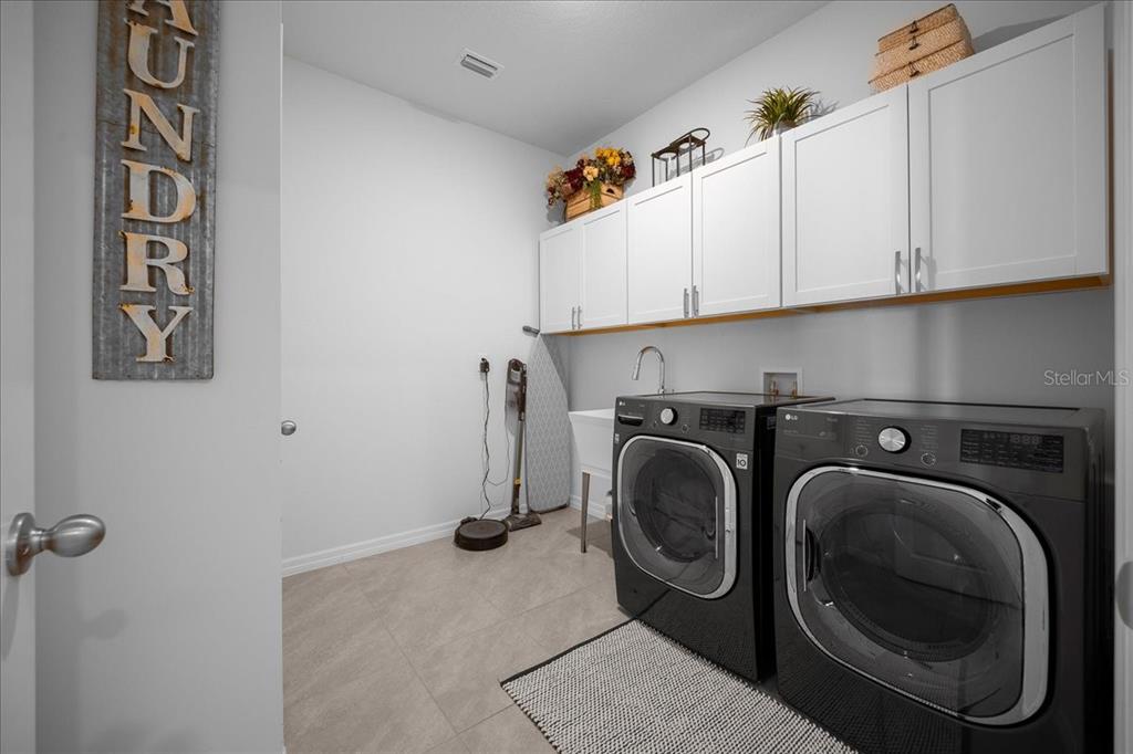 8598 SW 59TH TERRACE gallery image #23