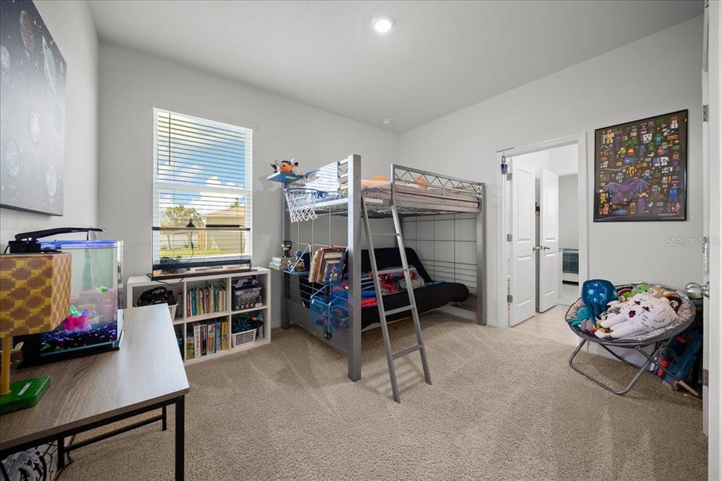 8598 SW 59TH TERRACE gallery image #37