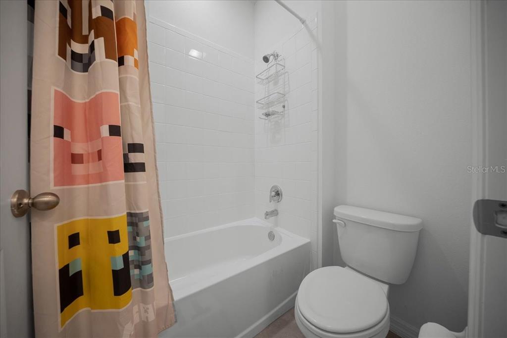 8598 SW 59TH TERRACE gallery image #40