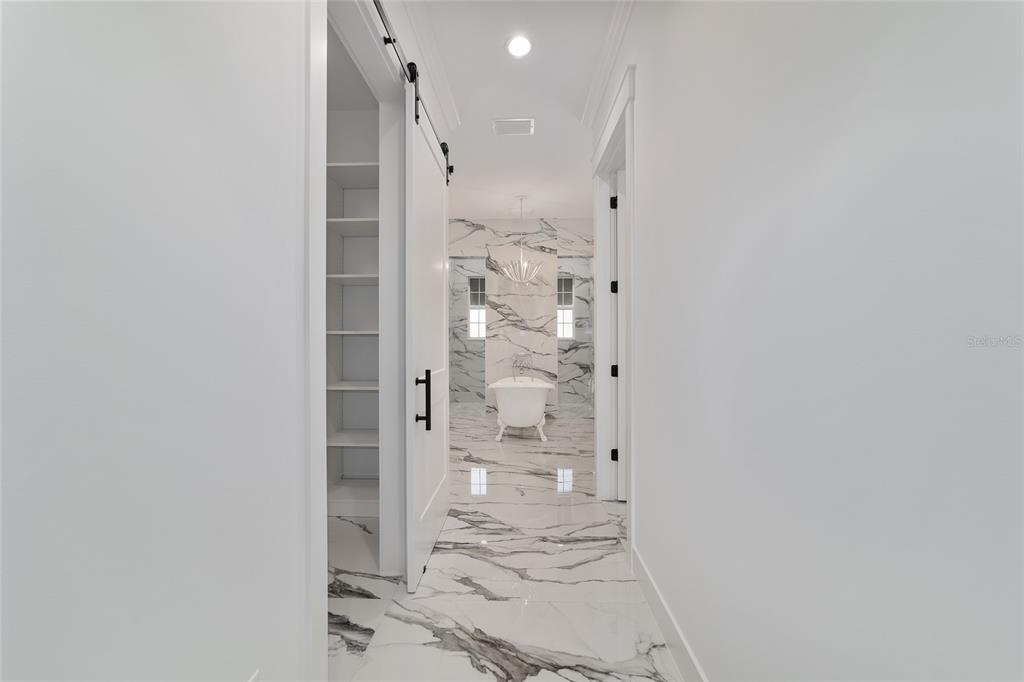 5775 SW 43RD PLACE gallery image #24