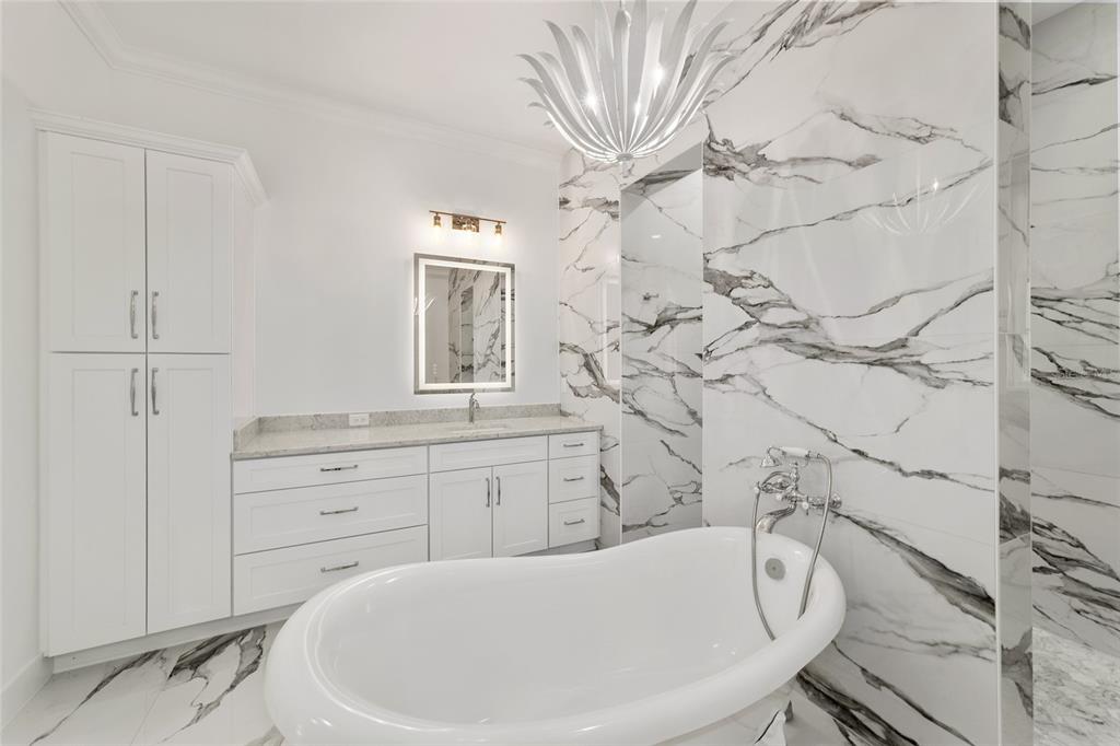 5775 SW 43RD PLACE gallery image #28