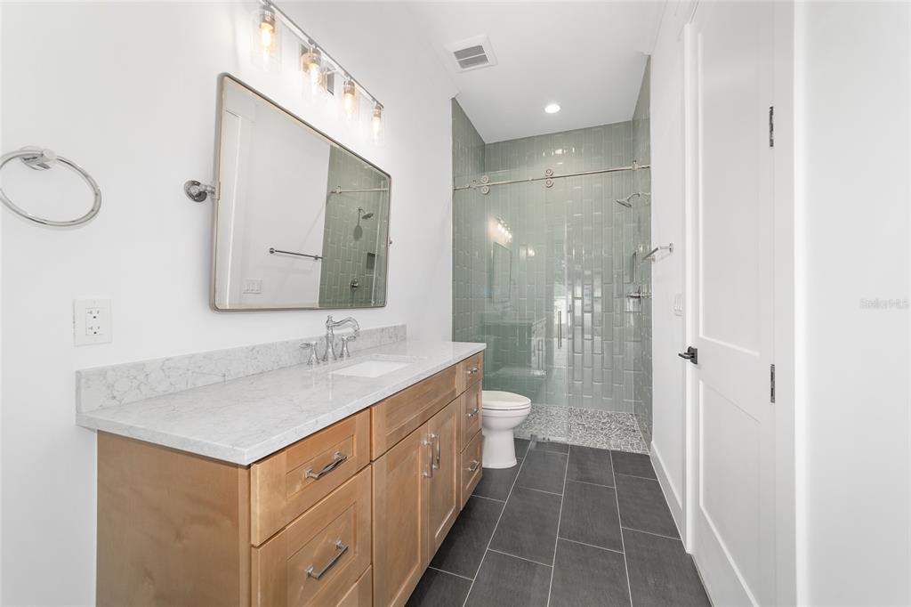 5775 SW 43RD PLACE gallery image #33