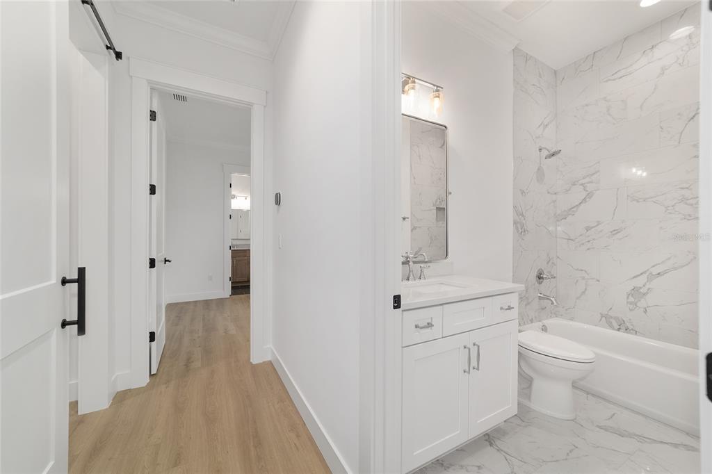 5775 SW 43RD PLACE gallery image #34