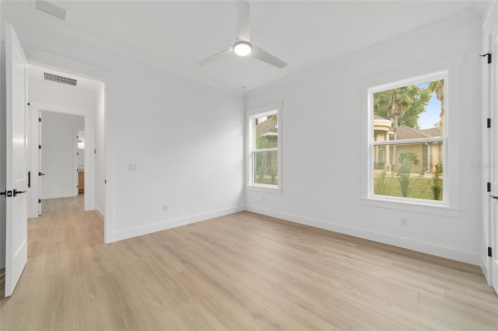 5775 SW 43RD PLACE gallery image #36