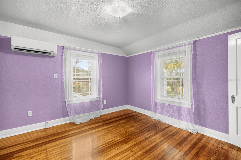 1226 SE 9TH AVENUE gallery image #35
