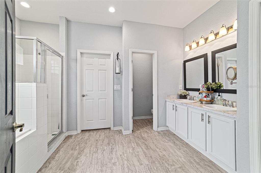 11769 SW 60TH COURT gallery image #41