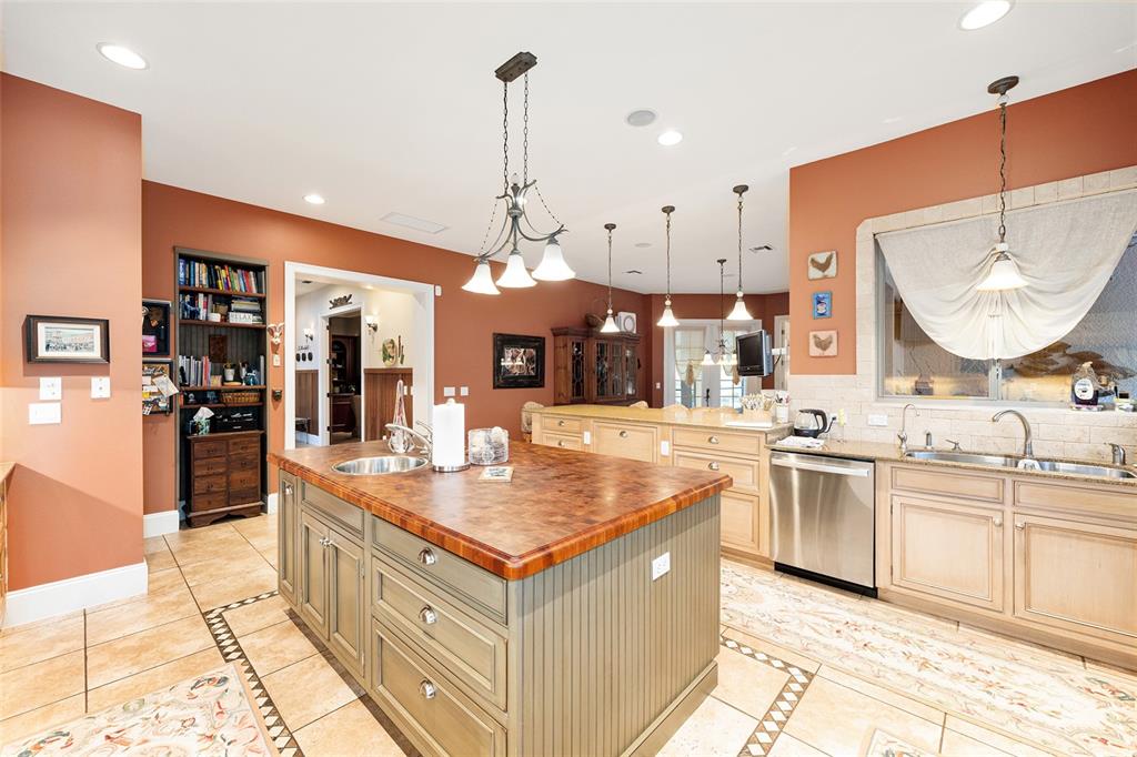 2150 SE 73RD LOOP gallery image #29