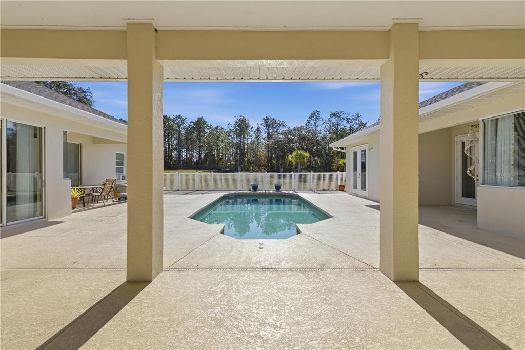 6081 W PELL PLACE gallery image #45