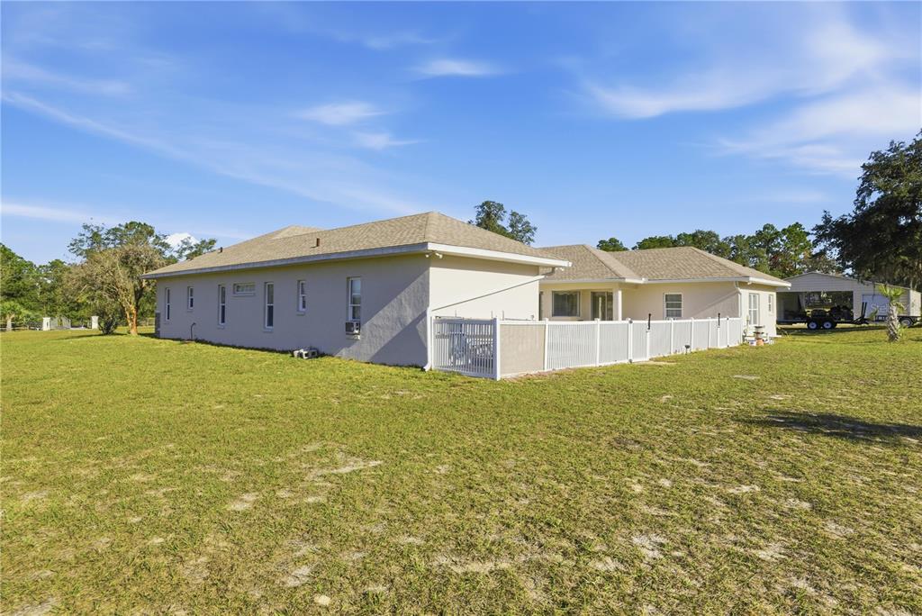 6081 W PELL PLACE gallery image #47