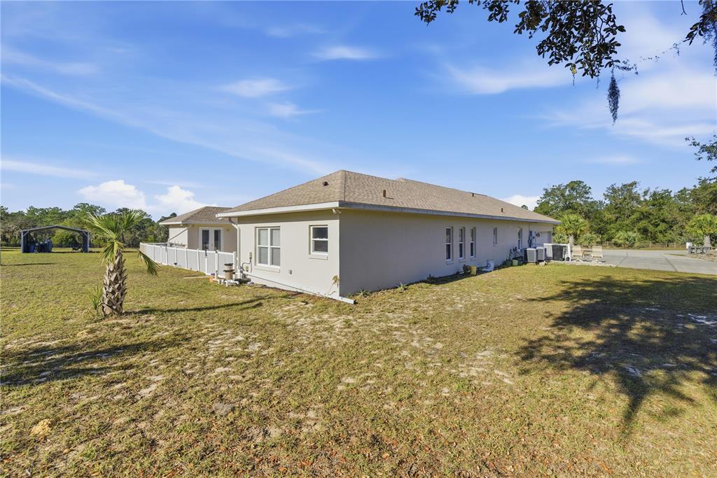 6081 W PELL PLACE gallery image #49