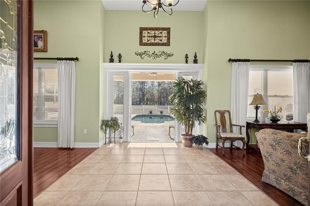 6081 W PELL PLACE gallery image #9
