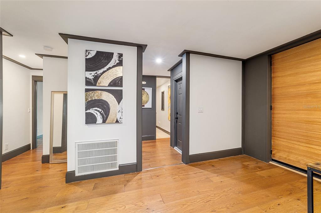 4400 SW 20TH AVENUE gallery image #11