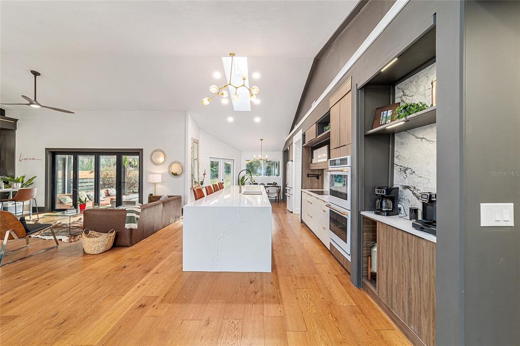4400 SW 20TH AVENUE gallery image #27