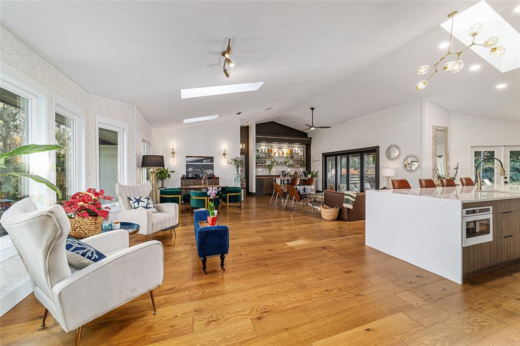 4400 SW 20TH AVENUE gallery image #7