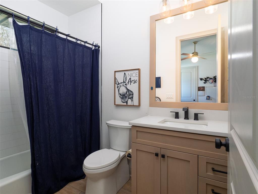 11920 SE 22ND AVENUE ROAD gallery image #19
